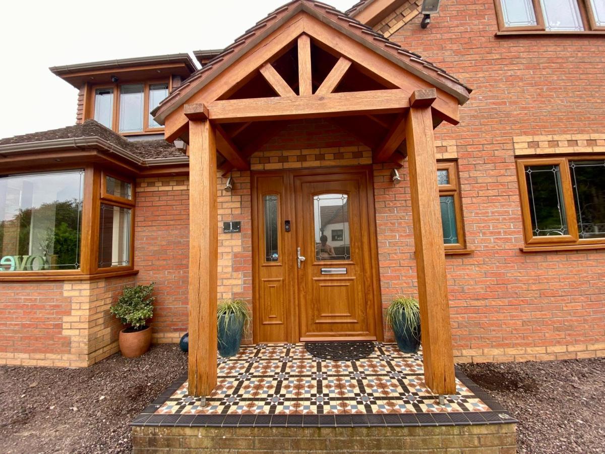 Countryside Family Home Keynsham Extérieur photo