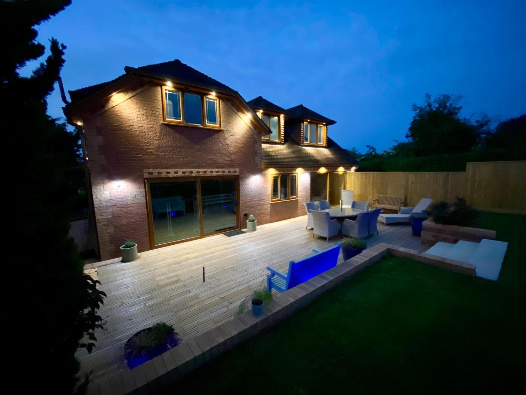 Countryside Family Home Keynsham Extérieur photo
